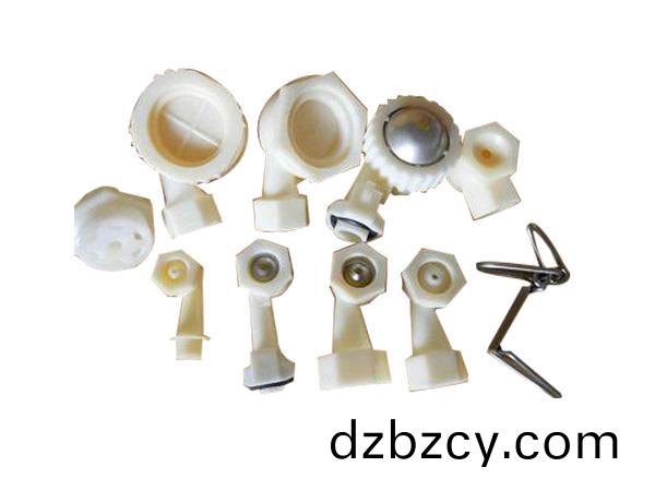 尼(ni)龍(long)柺角噴嘴(zui)應用